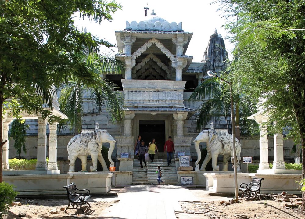 1025_Ambaji-Jain-Temple-1.jpg