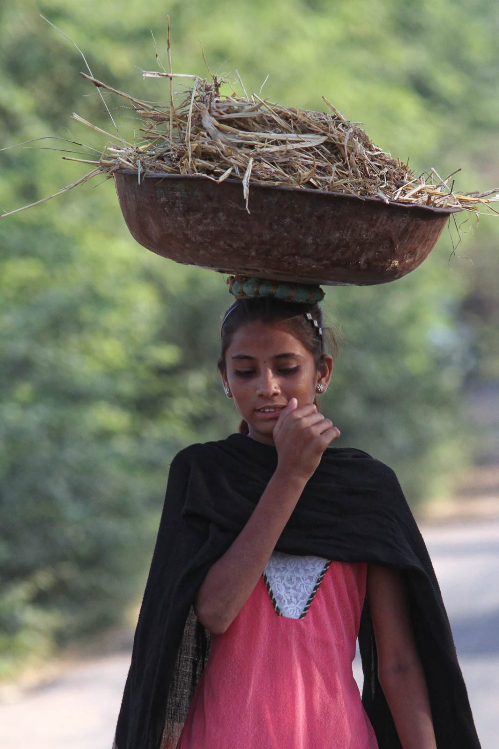 1026_LittleRanOfKutch_Tribes (2).jpg 1026_LittleRanOfKutch_Tribes-2.jpg