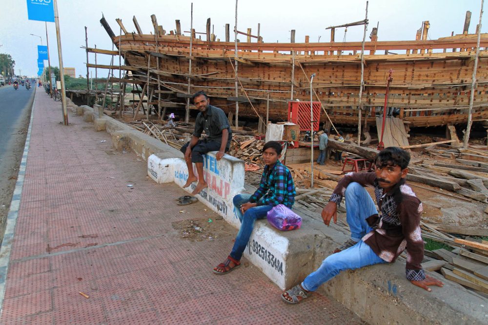 1029_Mandvi_Boat (1).jpg 1029_Mandvi_Boat-1.jpg