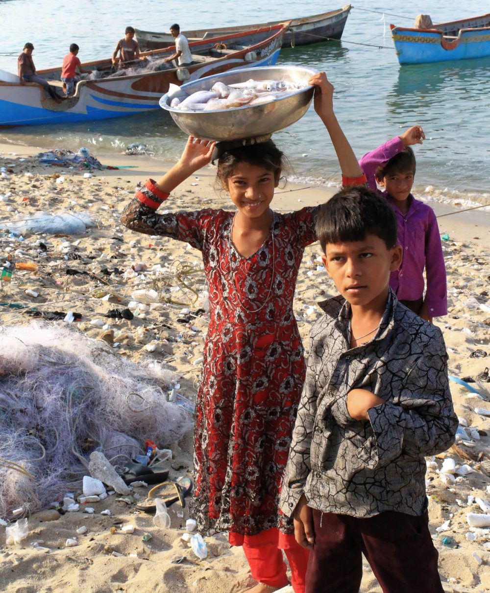 1102_Dwarka fishermen (22).jpg 1102_Dwarka-fishermen-22.jpg